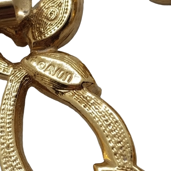 AVON 1994 "SHADES OF PURPLE" GOLDTONE WITH AMETHYST & WHITE GLASS JEWEL EARRINGS - Picture 6 of 6